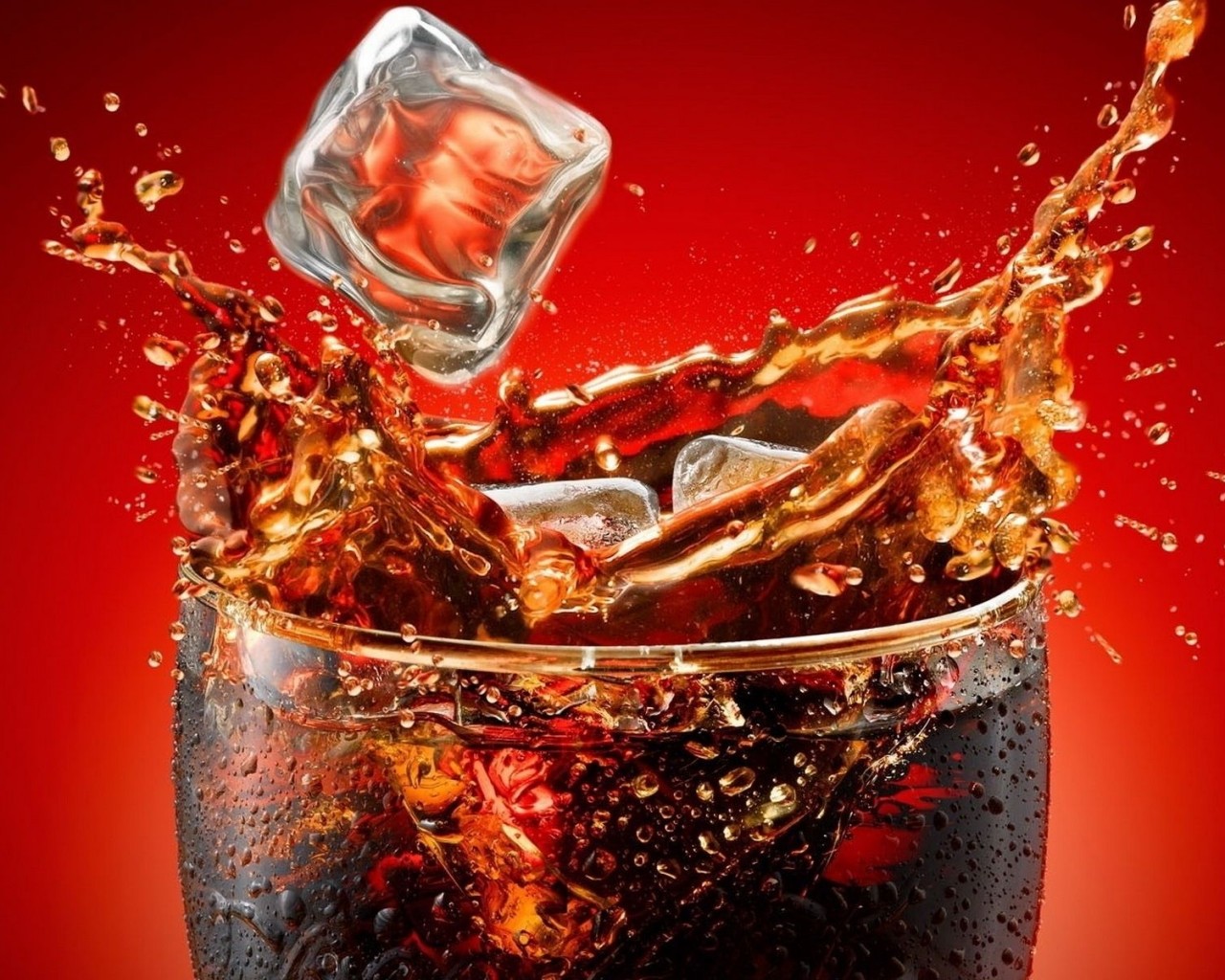Gelo Cósmico - Nave  Coca cola, Cola, Glassware