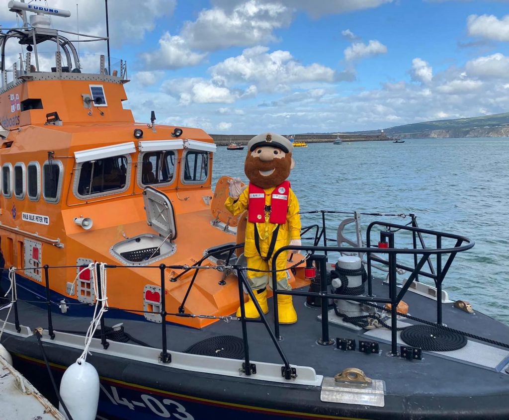 Hundreds attend event to celebrate 200 years of the Fishguard and