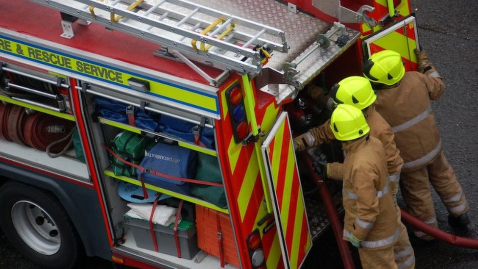 Four receive treatment from paramedics following blaze – The Pembrokeshire Herald 