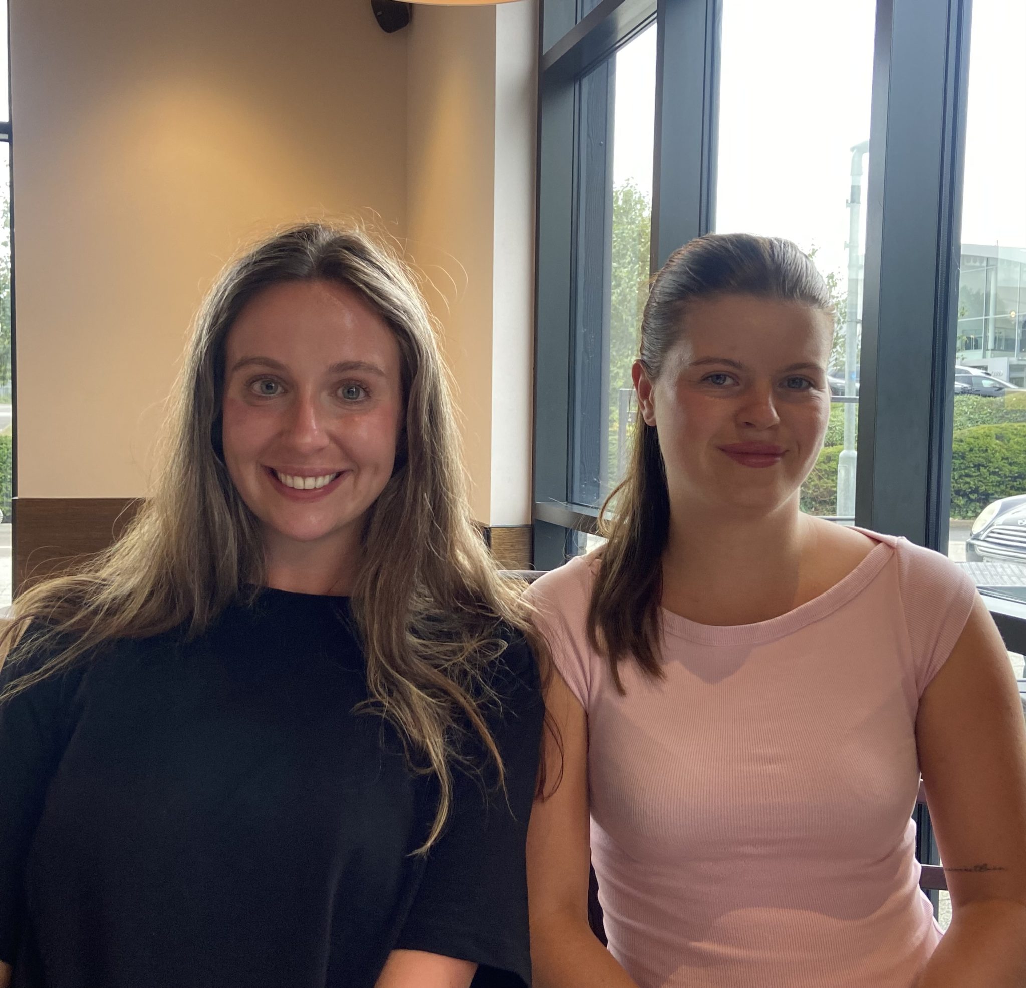 Javsupindon katy is a voluptuous and gorgeous woman.